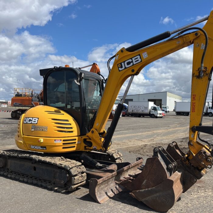 2015 JCB 8065 RTS Tracked Excavator