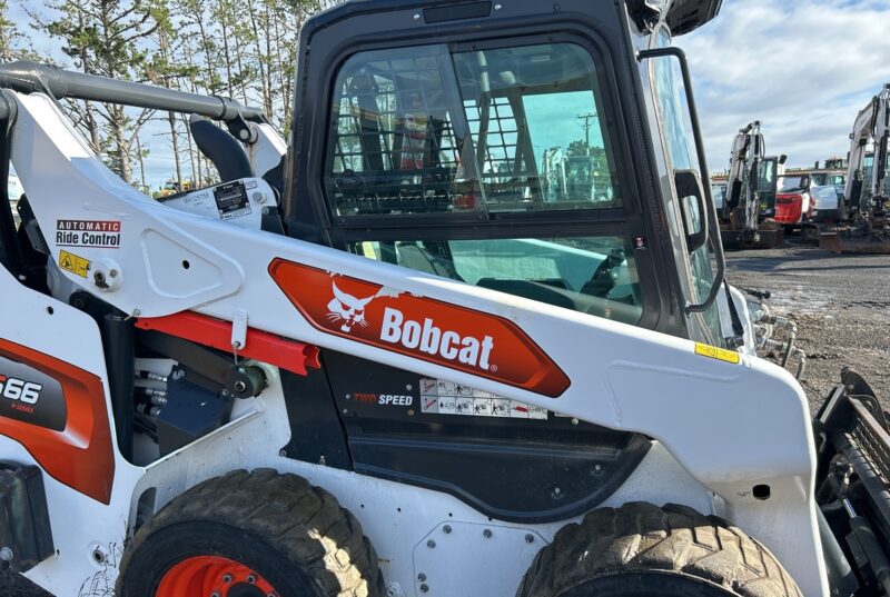 2022 Bobcat S66 Two-Speed High Flow Skid Steer Loader - Image 10