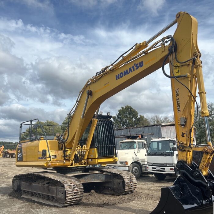 2015 Komatsu HB215LC-1MO Hybrid Tracked Excavator