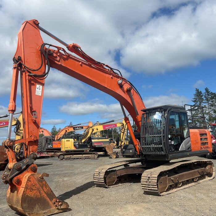 2016 Hitachi ZX200LC-5G Tracked Excavator