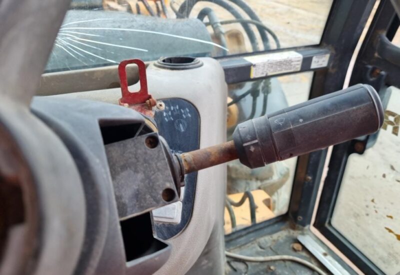 2008 Case 695 SUPER R Backhoe Loader - Image 40